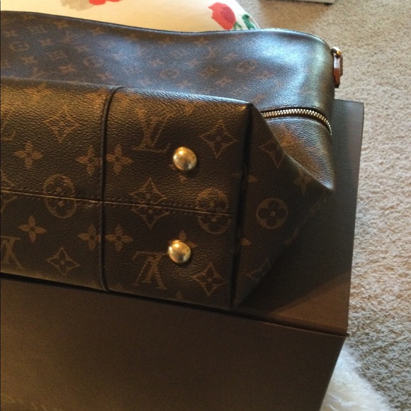 Louie Vuitton NOT FOR SALE…SOLD - Picture 3 of 13